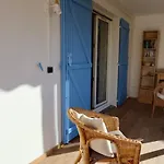 Lora With Garden & Pool Appartamento *