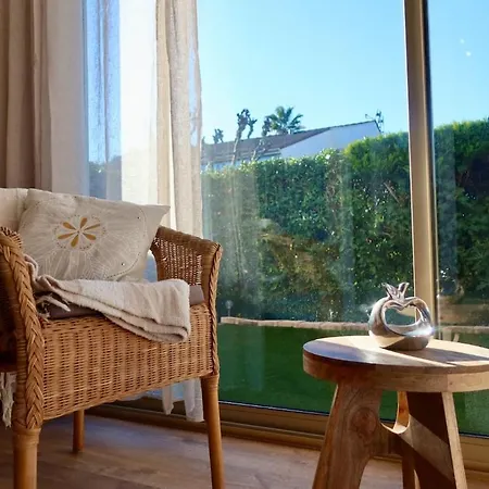 Appartamento Lora With Garden & Pool Mandelieu