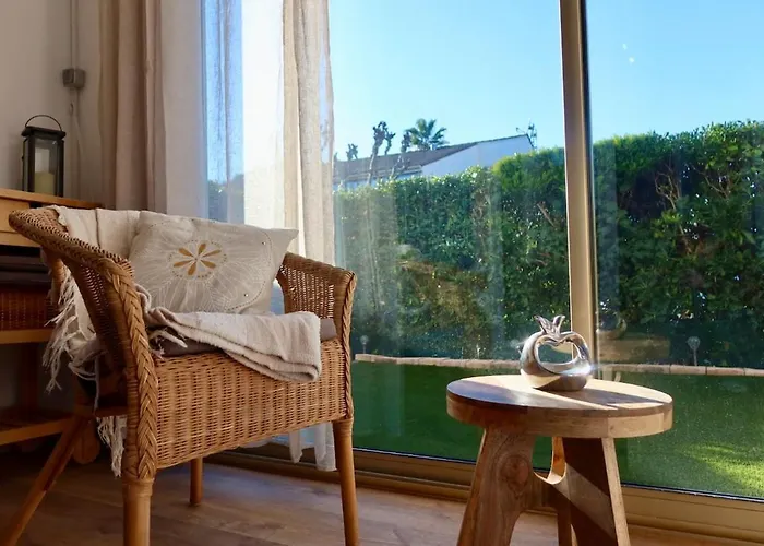 Appartement Lora With Garden & Pool Mandelieu