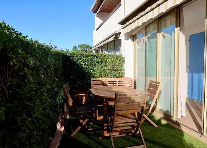 Appartement Lora With Garden & Pool Mandelieu